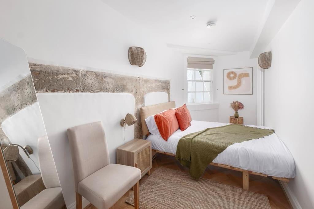 Spacious Apartment - 5 Minutes Walk To Bath Abbey Dış mekan fotoğraf